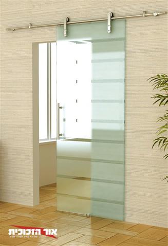 דלת כניסה למקלחת, דגם זכוכית פסים